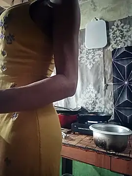Trish_CurveCock Chat XXX live