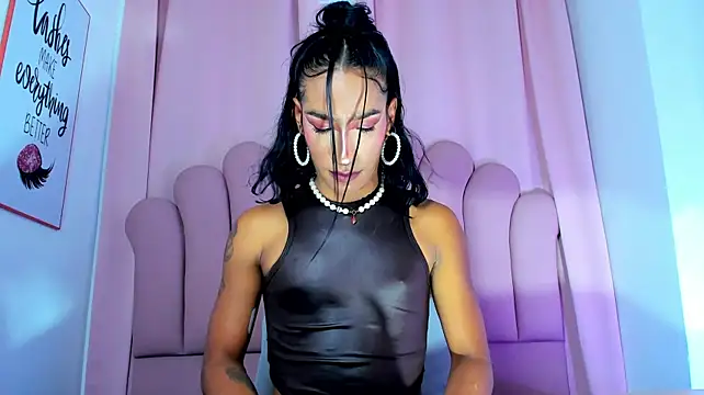 Chatroom XXX en direct de NicoleMadrird