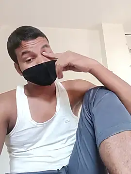 Rashi__75のライブXXXチャット