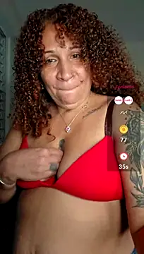 XXX chat uživo modela ladycreamypr2