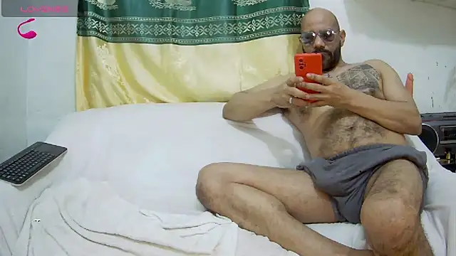 bruce_bigg Live XXX-chat