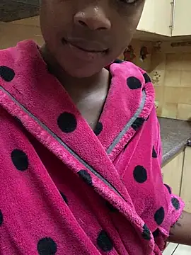 Littlebunny33's Live XXX Chat