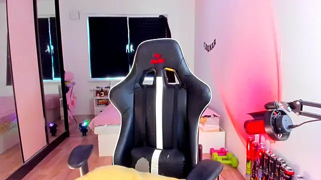 Živý XXX chat your_tora