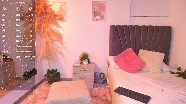 miaoconell Adlı Modelin Canlı XXX Sohbeti