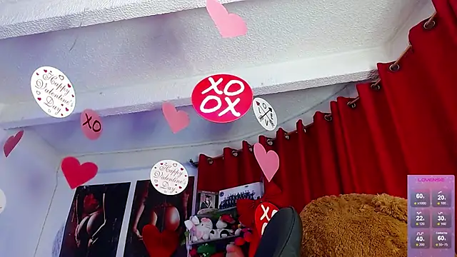 Niky_777 Adlı Modelin Canlı XXX Sohbeti