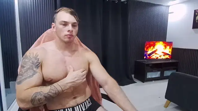 XXX chat uživo modela YourHotGreg