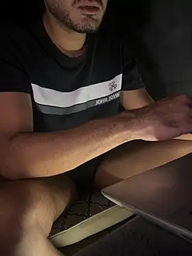 Show de McLovin-10 na webcam