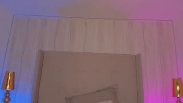 Chat +18 de kaylarossi ao vivo