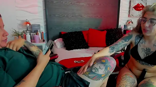 inkedsinners_ Live XXX-Chat