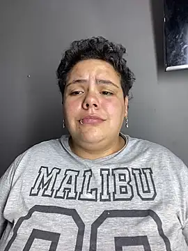 Hailey_Curvy's Live XXX Chat