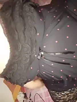 Sara-beela Adlı Modelin Web Kamerası Şovu
