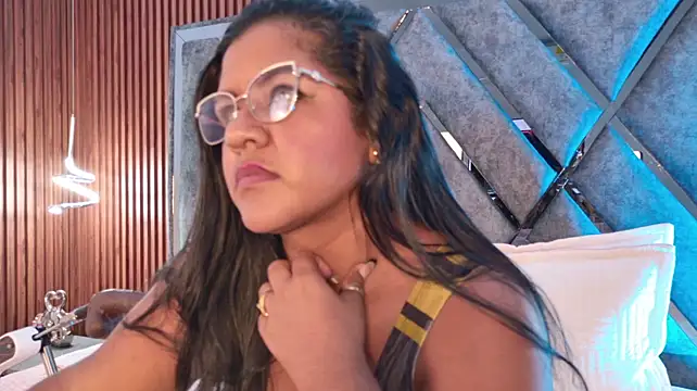 Czat XXX na żywo – Slutty_Vicky