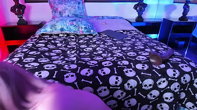 gasaiusagi_golden's Live XXX Chat