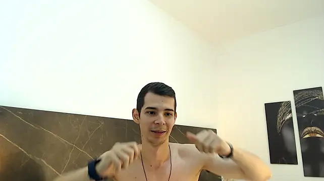 XXX chat uživo modela Brandon_Wolf