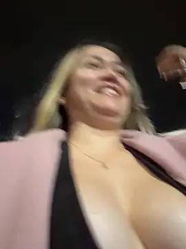 دردشة Danielavegax الجنسية المباشرة