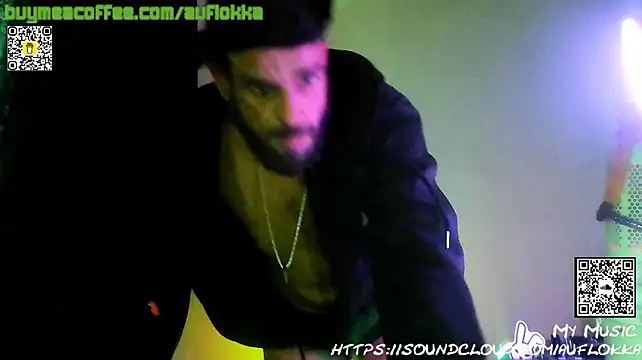 Chat XXX en directo de Guyst049