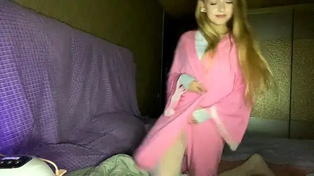JenelleWhitehead – Naživo XXX chat