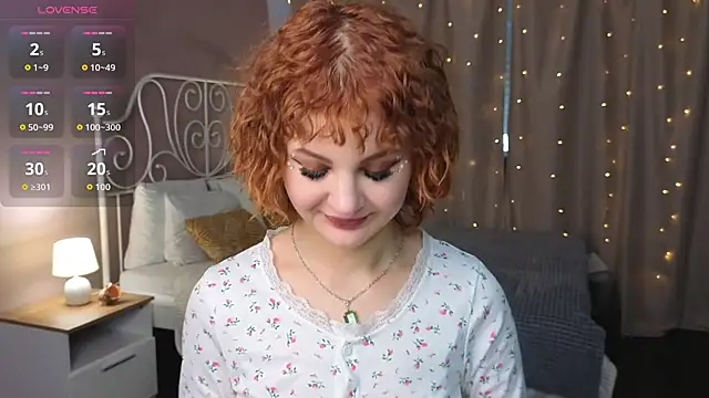 Kira__Fluffy Adlı Modelin Canlı XXX Sohbeti