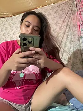 צ'אט XXX בשידור חי של hot_pussy30xx
