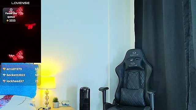 _CamiloBass Chat XXX in diretta