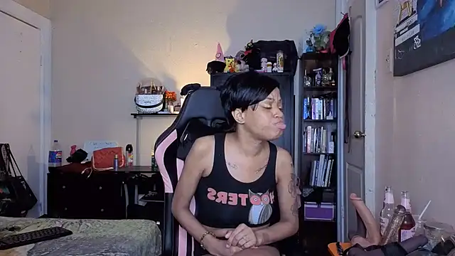 IAMTOKYOLEE Chat XXX in diretta