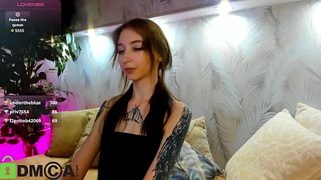 Ellen_Hops Chat XXX in diretta