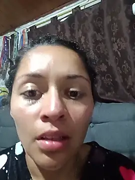 Estrella2001's Live XXX Chat
