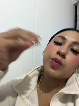 LunaStar_VIP XXX чат на живо