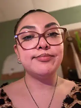 native_naya – Naživo XXX chat