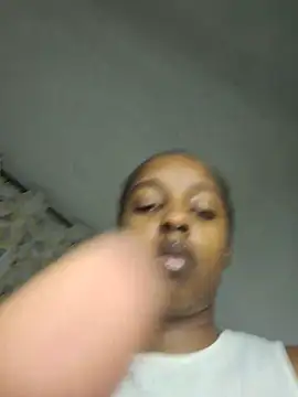 Chat XXX en directo de CurvyGlass