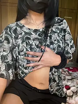 kiaraqueen7: онлайн-секс-чат