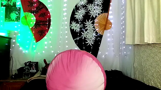GamerGirlRoxyAndLee 现场XXX聊天