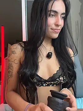 צ'אט XXX בשידור חי של DaphneUwu