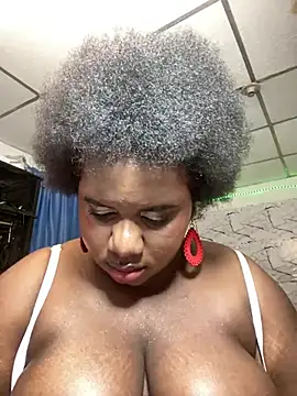 Chat XXX ao vivo de DILAY_XXX