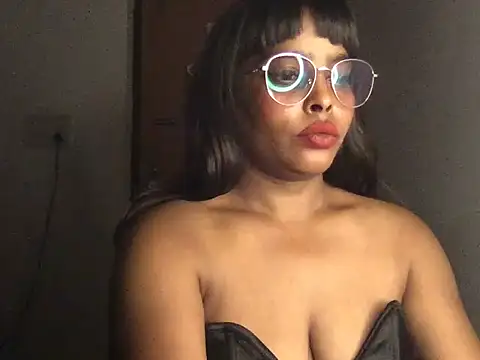 raveena_hot Live XXX Chat