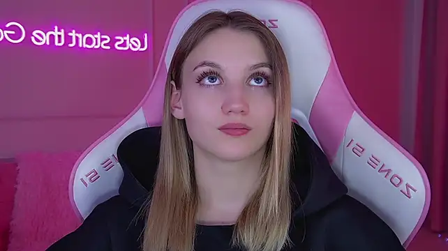 StacyEvances – Naživo XXX chat