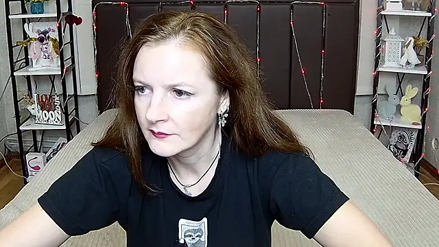 Živý XXX chat MeganPirs
