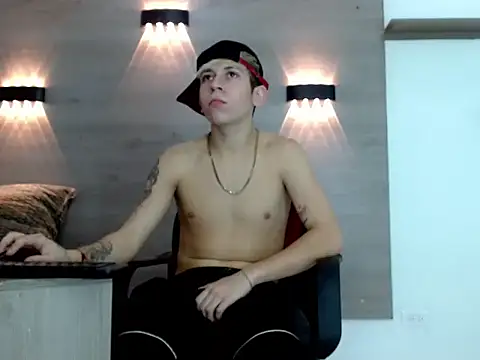 Gaeliitto Live XXX Chat