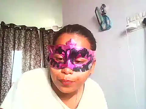 Czat XXX na żywo – RUKMINI_60