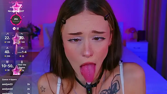 Adetta XXX чат на живо