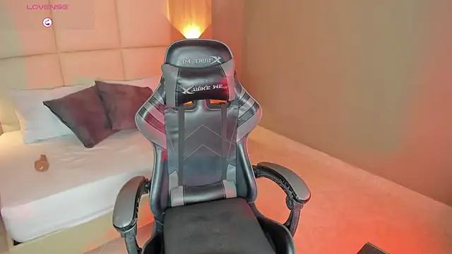 patriceloux_'s Live XXX Chat