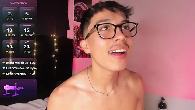 XXX chat uživo modela tim__fox