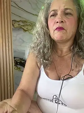 Chatroom XXX en direct de Misevie