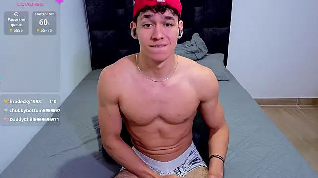 Luke_Muscle Chat XXX live