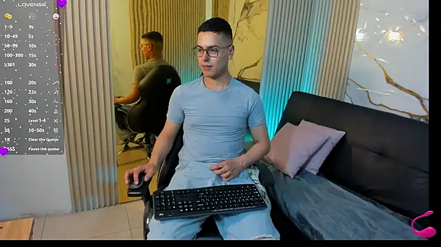 Chat XXX ao vivo de Kairo_Tay1