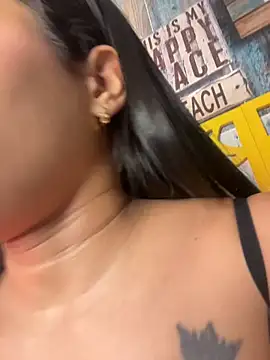 Chat XXX ao vivo de EmmaExoticaXXX