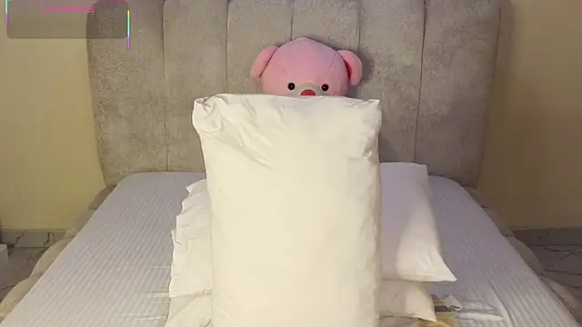 pretty_kimmy's Live XXX Chat