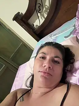 roldanmary Live XXX-Chat