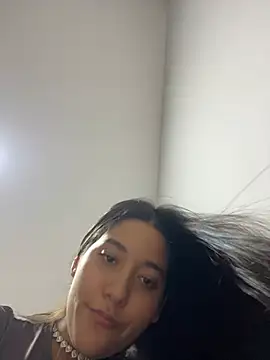 Nhefertary Adlı Modelin Canlı XXX Sohbeti