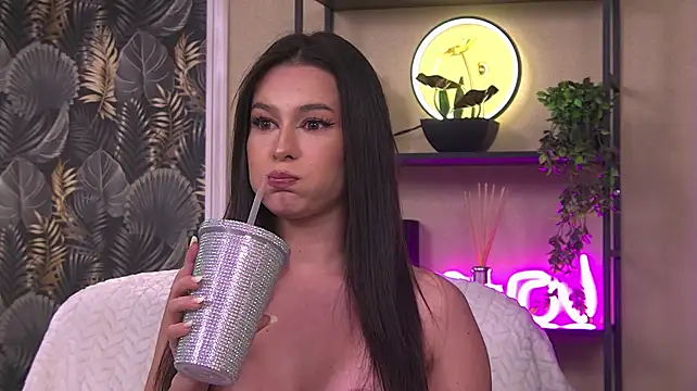 Chat XXX en directo de reyabaines